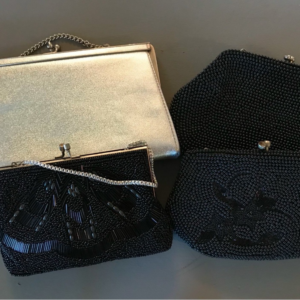 Set of 4 vintage hand bags